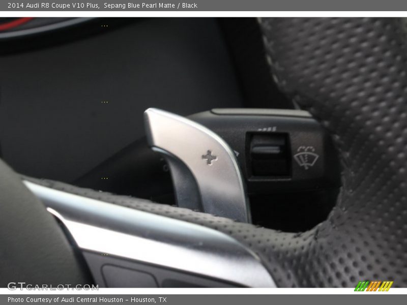  2014 R8 Coupe V10 Plus 7 Speed Audi S tronic dual-clutch Automatic Shifter