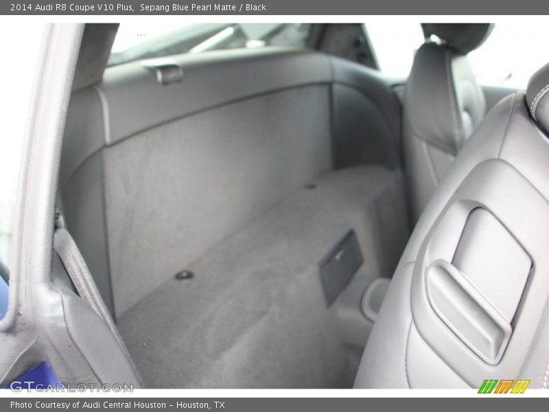 Sepang Blue Pearl Matte / Black 2014 Audi R8 Coupe V10 Plus