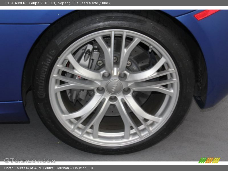  2014 R8 Coupe V10 Plus Wheel