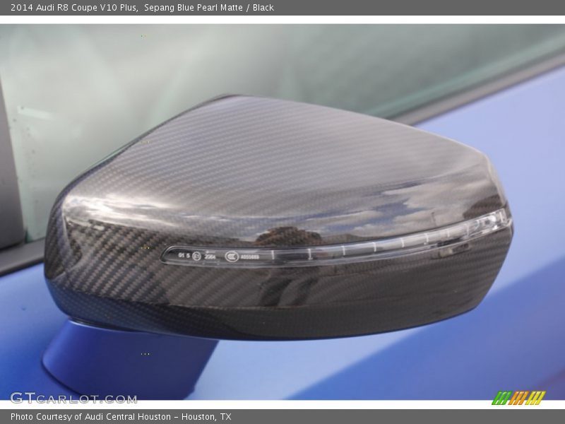 Sepang Blue Pearl Matte / Black 2014 Audi R8 Coupe V10 Plus