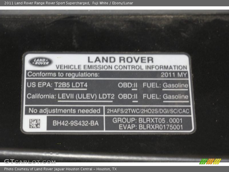 Fuji White / Ebony/Lunar 2011 Land Rover Range Rover Sport Supercharged