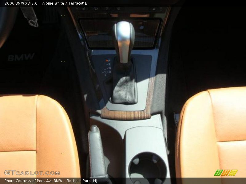  2006 X3 3.0i 5 Speed Steptronic Automatic Shifter