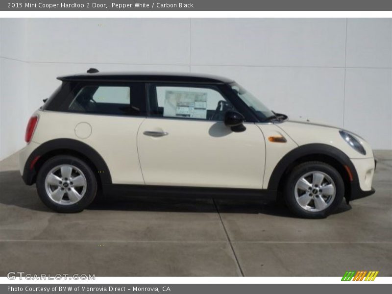 Pepper White / Carbon Black 2015 Mini Cooper Hardtop 2 Door