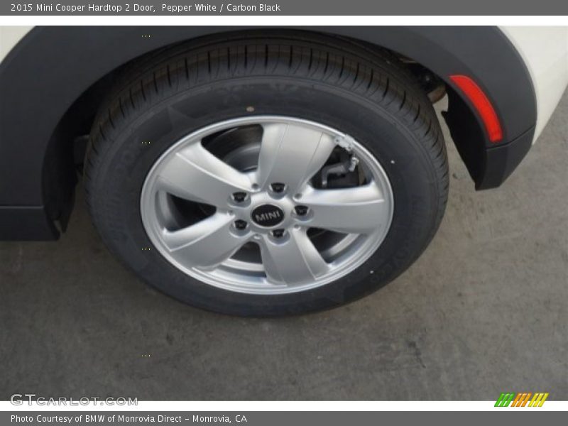 Pepper White / Carbon Black 2015 Mini Cooper Hardtop 2 Door