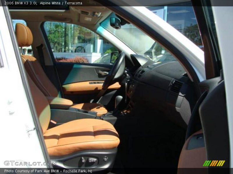 Alpine White / Terracotta 2006 BMW X3 3.0i