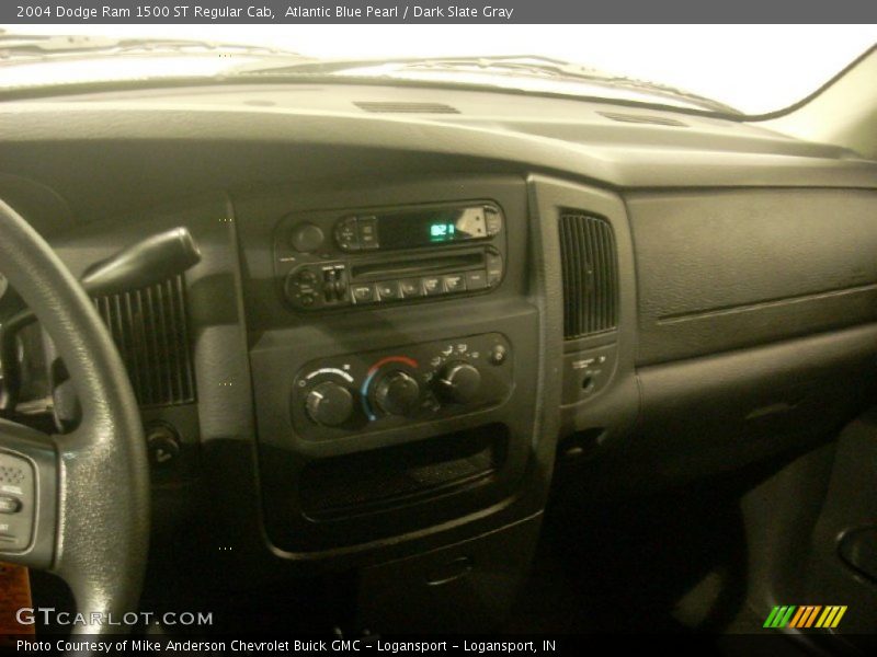 Atlantic Blue Pearl / Dark Slate Gray 2004 Dodge Ram 1500 ST Regular Cab