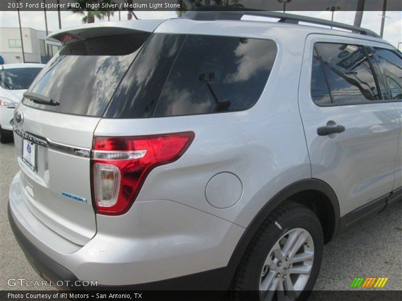 Ingot Silver / Medium Light Stone 2015 Ford Explorer FWD
