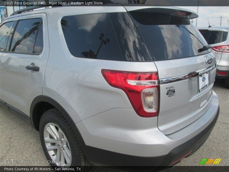 Ingot Silver / Medium Light Stone 2015 Ford Explorer FWD