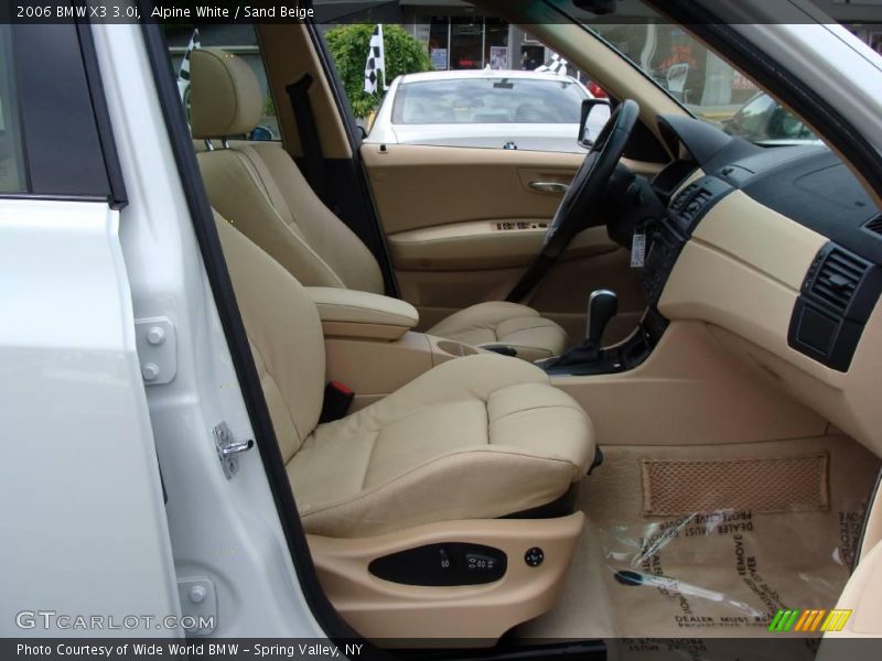 Alpine White / Sand Beige 2006 BMW X3 3.0i