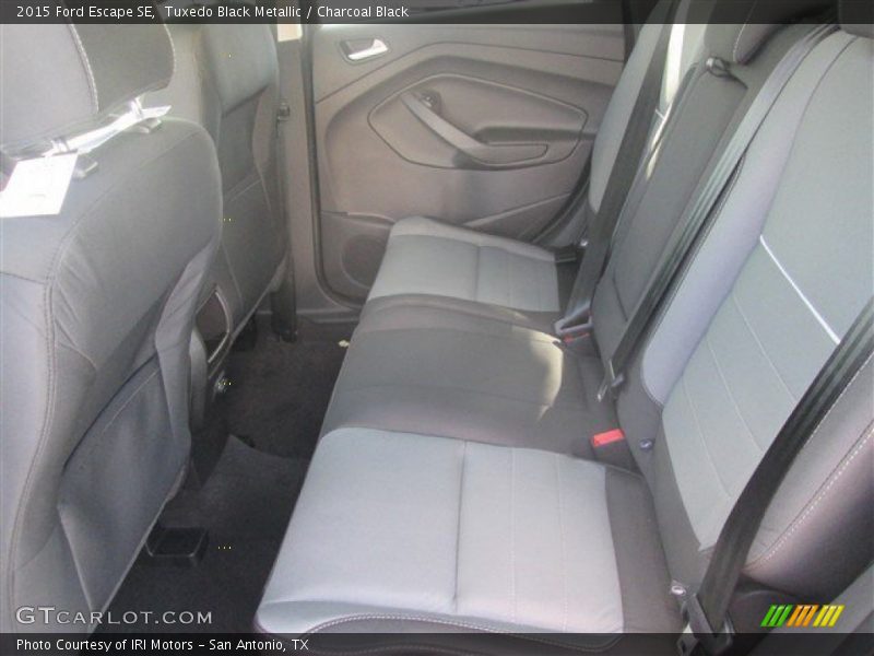 Tuxedo Black Metallic / Charcoal Black 2015 Ford Escape SE