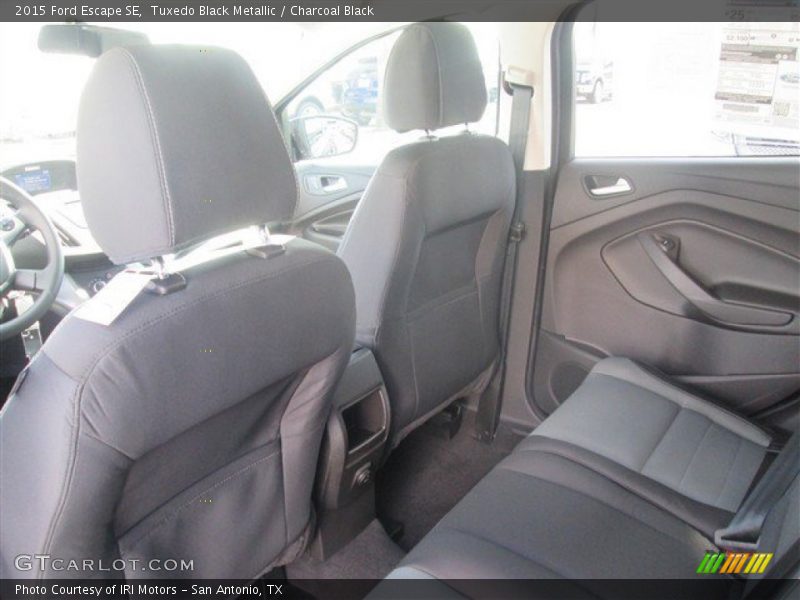 Tuxedo Black Metallic / Charcoal Black 2015 Ford Escape SE