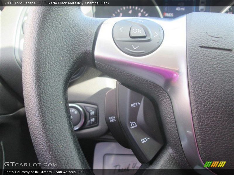 Tuxedo Black Metallic / Charcoal Black 2015 Ford Escape SE