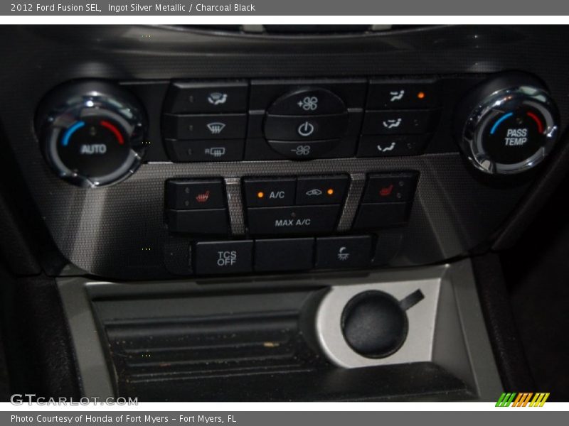 Ingot Silver Metallic / Charcoal Black 2012 Ford Fusion SEL