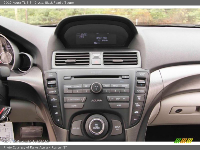 Controls of 2012 TL 3.5