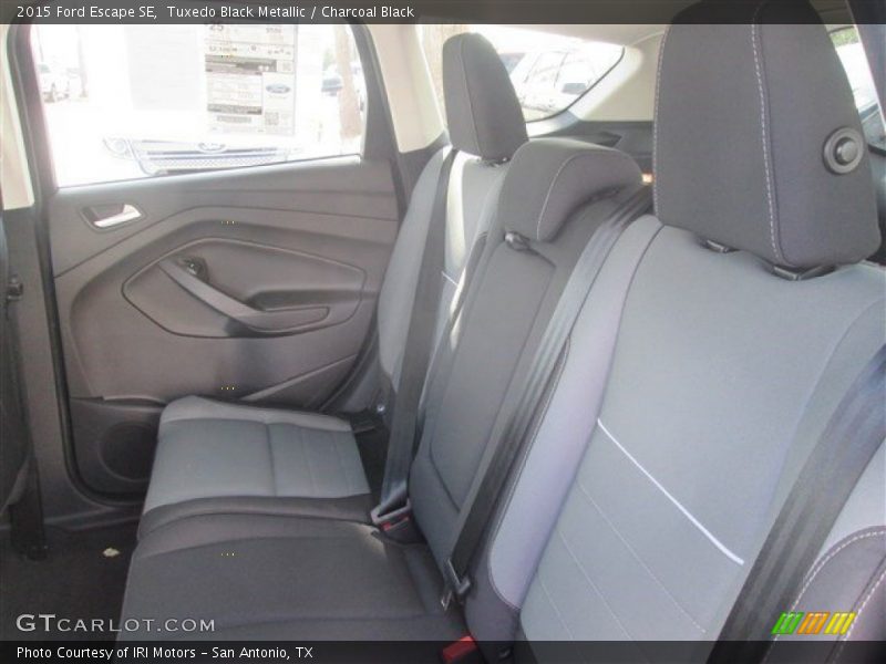 Tuxedo Black Metallic / Charcoal Black 2015 Ford Escape SE
