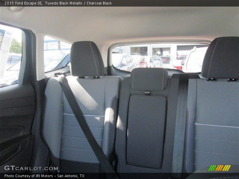 Tuxedo Black Metallic / Charcoal Black 2015 Ford Escape SE