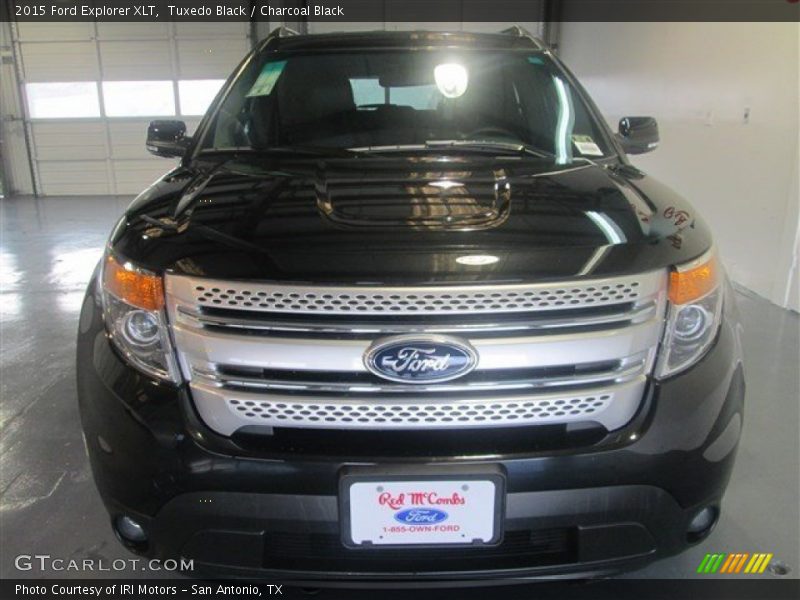 Tuxedo Black / Charcoal Black 2015 Ford Explorer XLT