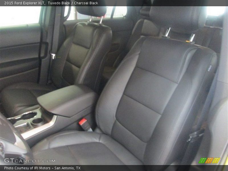 Tuxedo Black / Charcoal Black 2015 Ford Explorer XLT