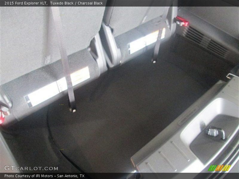 Tuxedo Black / Charcoal Black 2015 Ford Explorer XLT