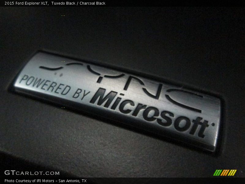 Tuxedo Black / Charcoal Black 2015 Ford Explorer XLT
