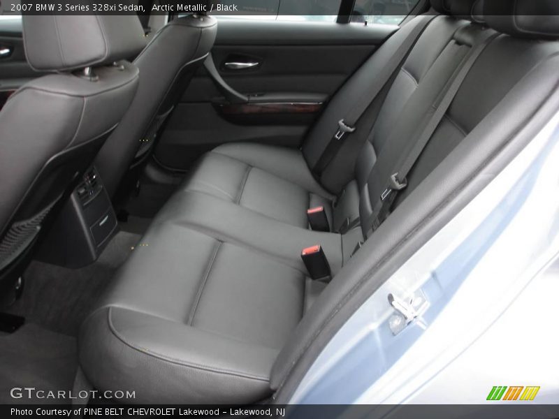 Arctic Metallic / Black 2007 BMW 3 Series 328xi Sedan