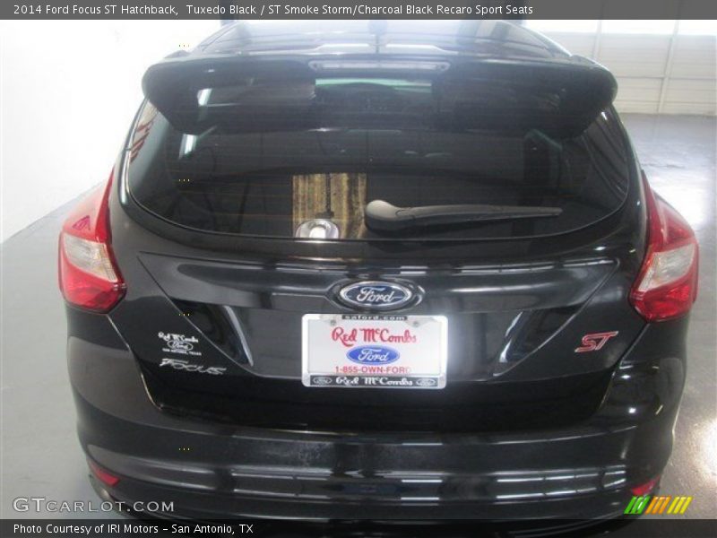 Tuxedo Black / ST Smoke Storm/Charcoal Black Recaro Sport Seats 2014 Ford Focus ST Hatchback