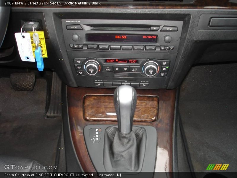 Arctic Metallic / Black 2007 BMW 3 Series 328xi Sedan