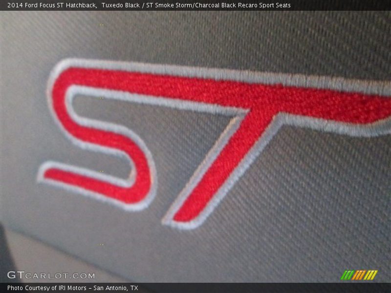 Tuxedo Black / ST Smoke Storm/Charcoal Black Recaro Sport Seats 2014 Ford Focus ST Hatchback