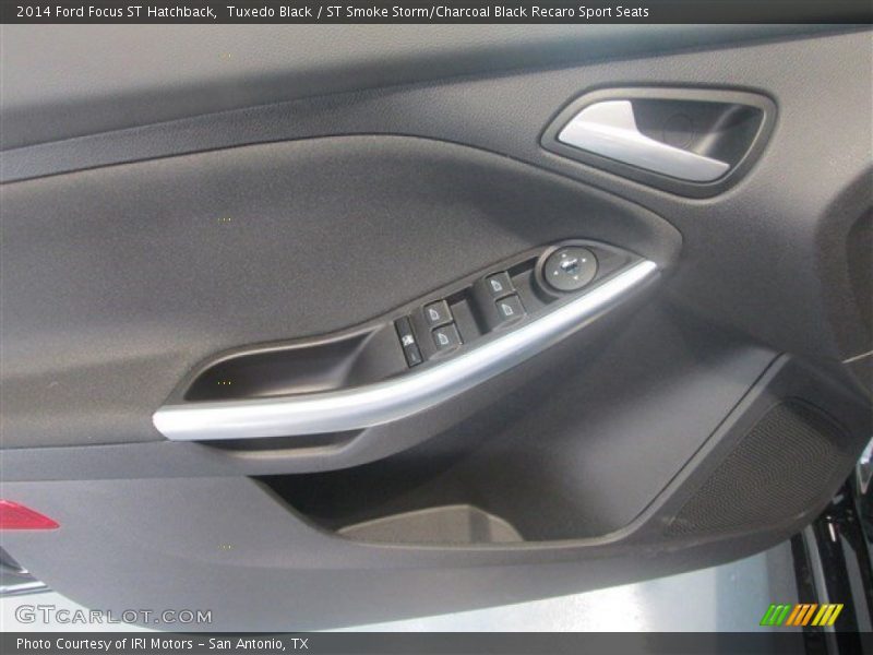 Tuxedo Black / ST Smoke Storm/Charcoal Black Recaro Sport Seats 2014 Ford Focus ST Hatchback