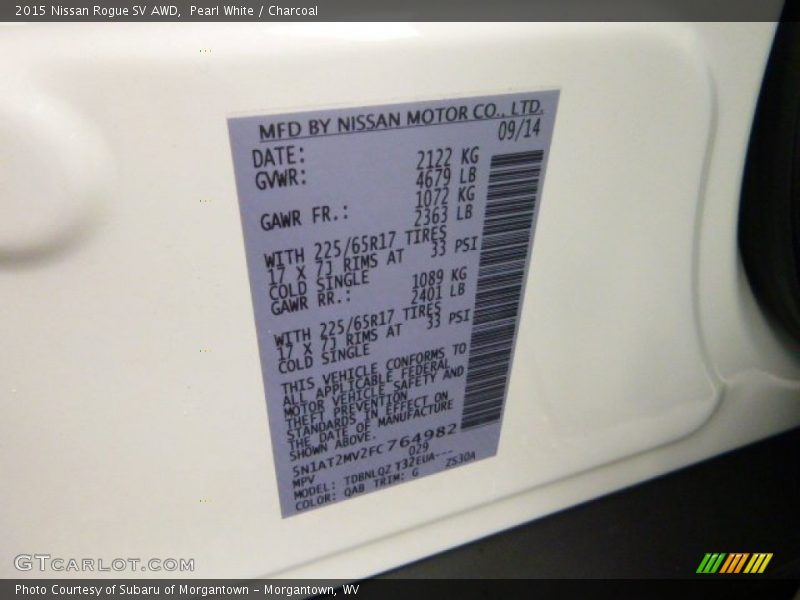 Pearl White / Charcoal 2015 Nissan Rogue SV AWD
