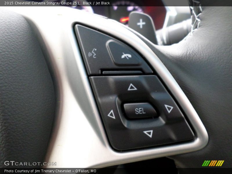 Controls of 2015 Corvette Stingray Coupe Z51