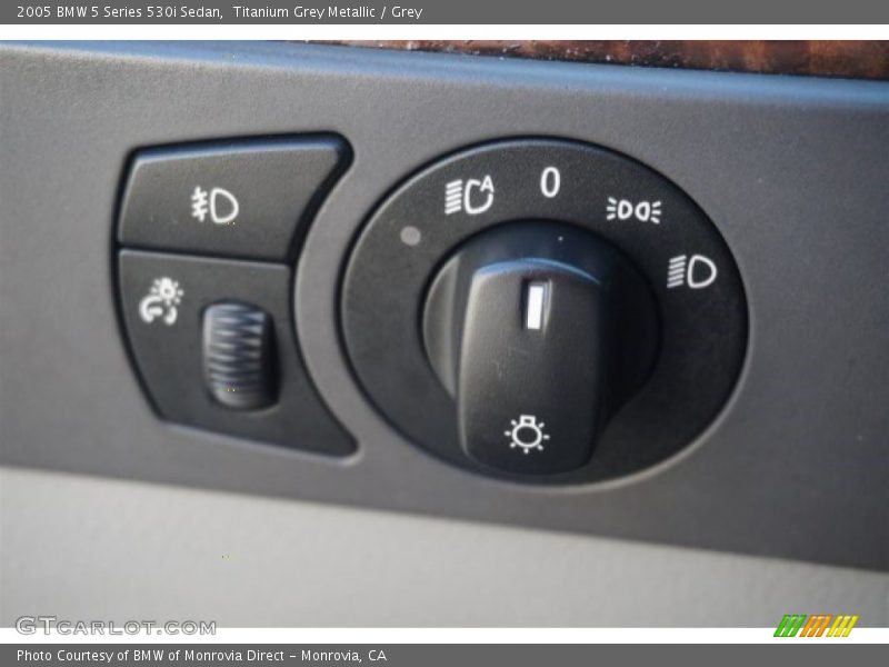 Titanium Grey Metallic / Grey 2005 BMW 5 Series 530i Sedan