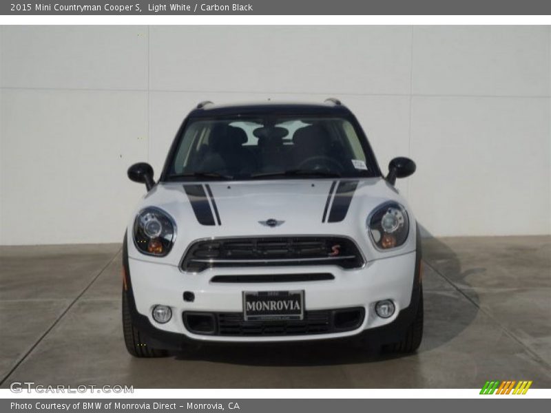 Light White / Carbon Black 2015 Mini Countryman Cooper S