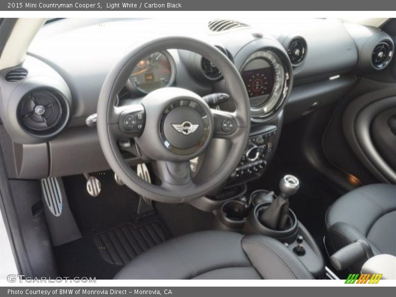 Light White / Carbon Black 2015 Mini Countryman Cooper S