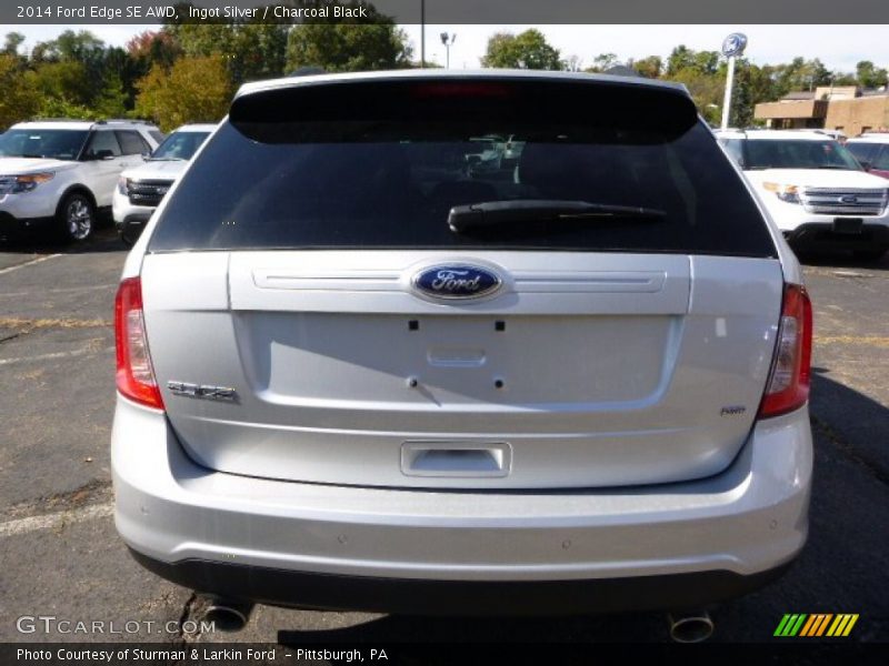 Ingot Silver / Charcoal Black 2014 Ford Edge SE AWD