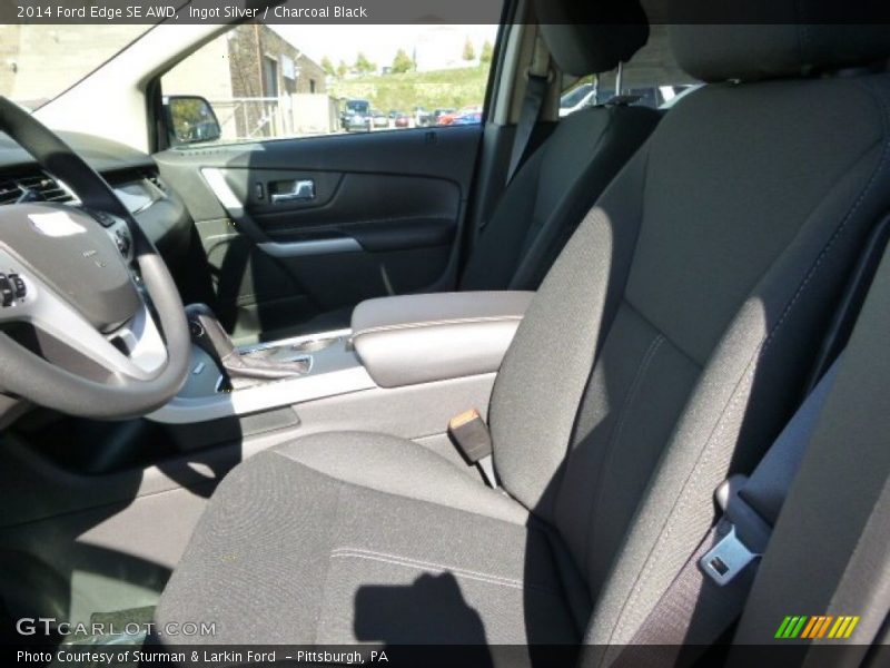 Ingot Silver / Charcoal Black 2014 Ford Edge SE AWD
