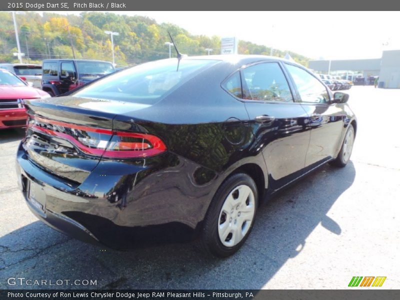 Pitch Black / Black 2015 Dodge Dart SE