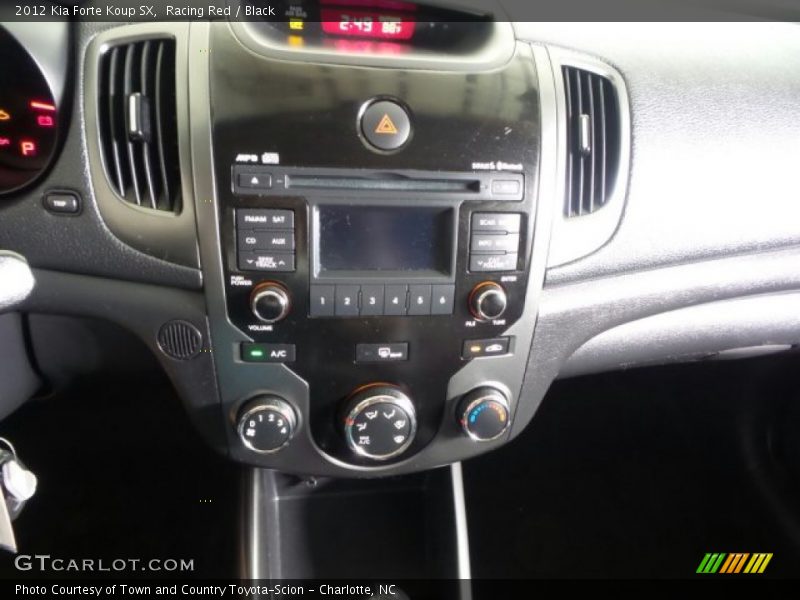 Racing Red / Black 2012 Kia Forte Koup SX