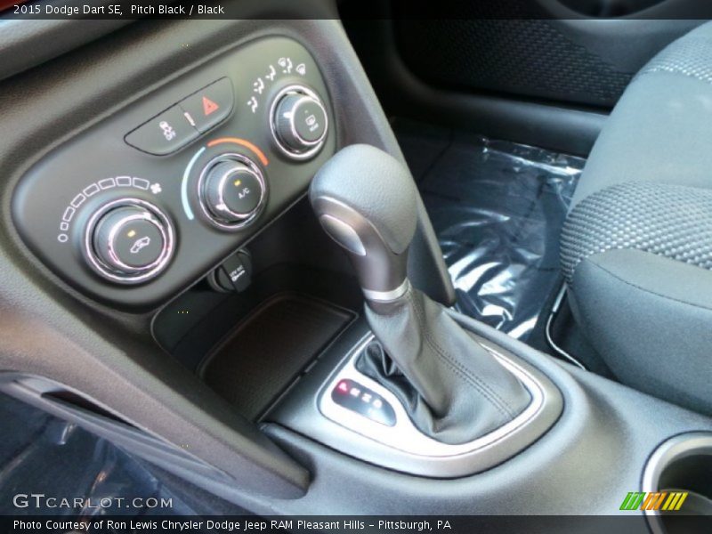 Pitch Black / Black 2015 Dodge Dart SE