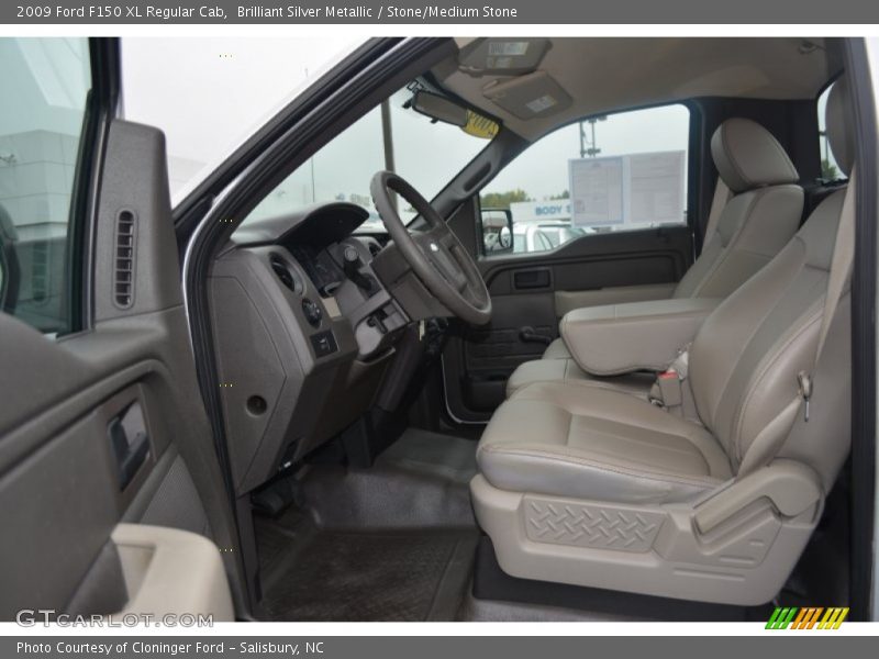 Brilliant Silver Metallic / Stone/Medium Stone 2009 Ford F150 XL Regular Cab