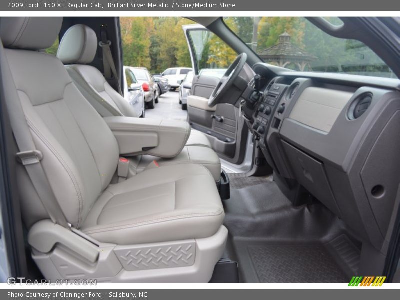 Brilliant Silver Metallic / Stone/Medium Stone 2009 Ford F150 XL Regular Cab