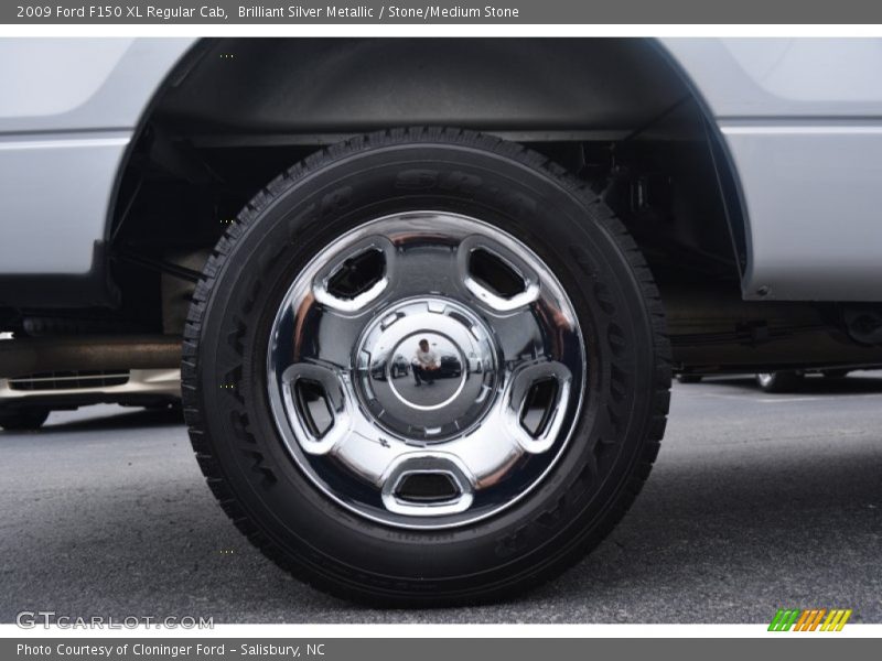 Brilliant Silver Metallic / Stone/Medium Stone 2009 Ford F150 XL Regular Cab