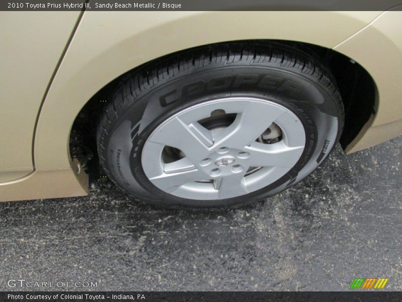 Sandy Beach Metallic / Bisque 2010 Toyota Prius Hybrid III