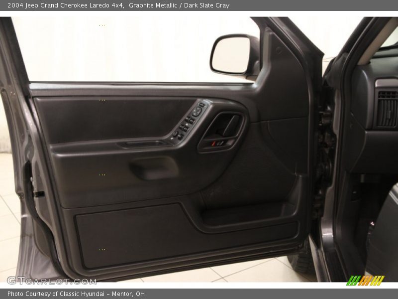Graphite Metallic / Dark Slate Gray 2004 Jeep Grand Cherokee Laredo 4x4