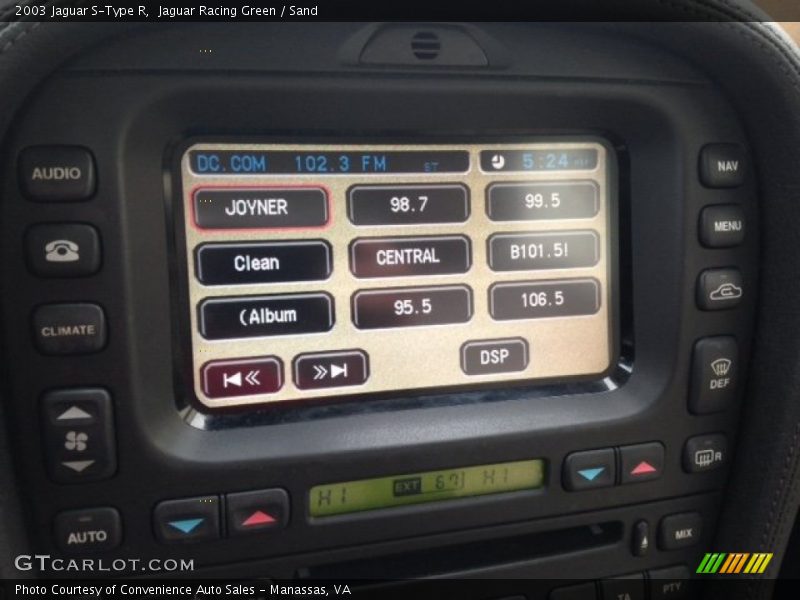 Jaguar Racing Green / Sand 2003 Jaguar S-Type R