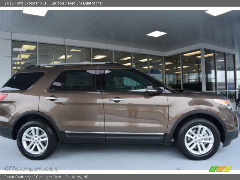 Caribou / Medium Light Stone 2015 Ford Explorer XLT