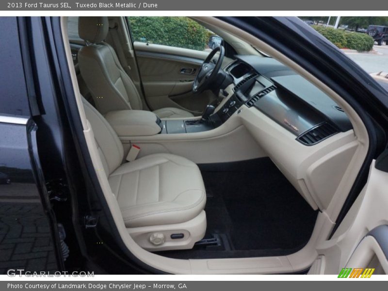Tuxedo Black Metallic / Dune 2013 Ford Taurus SEL