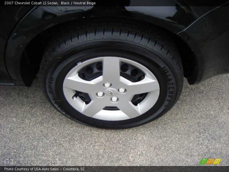 Black / Neutral Beige 2007 Chevrolet Cobalt LS Sedan