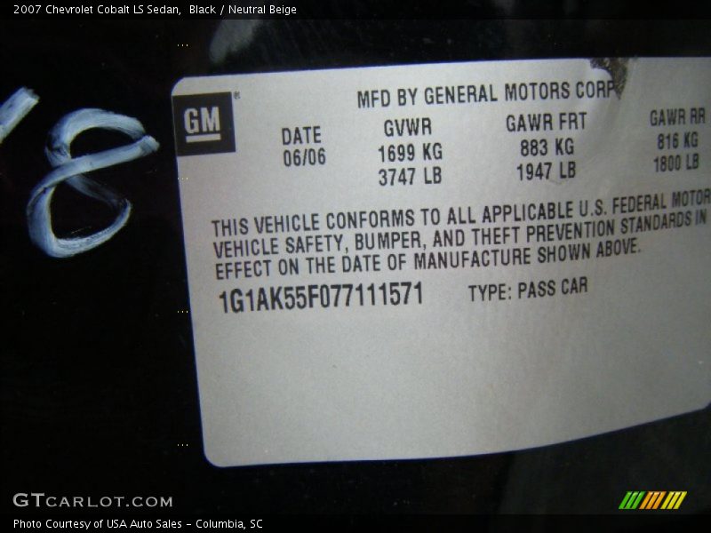 Black / Neutral Beige 2007 Chevrolet Cobalt LS Sedan