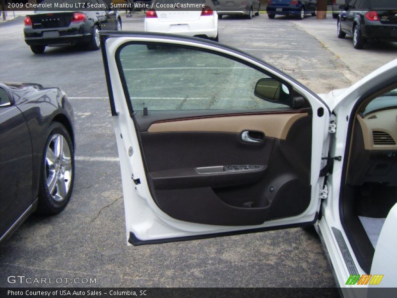 Summit White / Cocoa/Cashmere 2009 Chevrolet Malibu LTZ Sedan